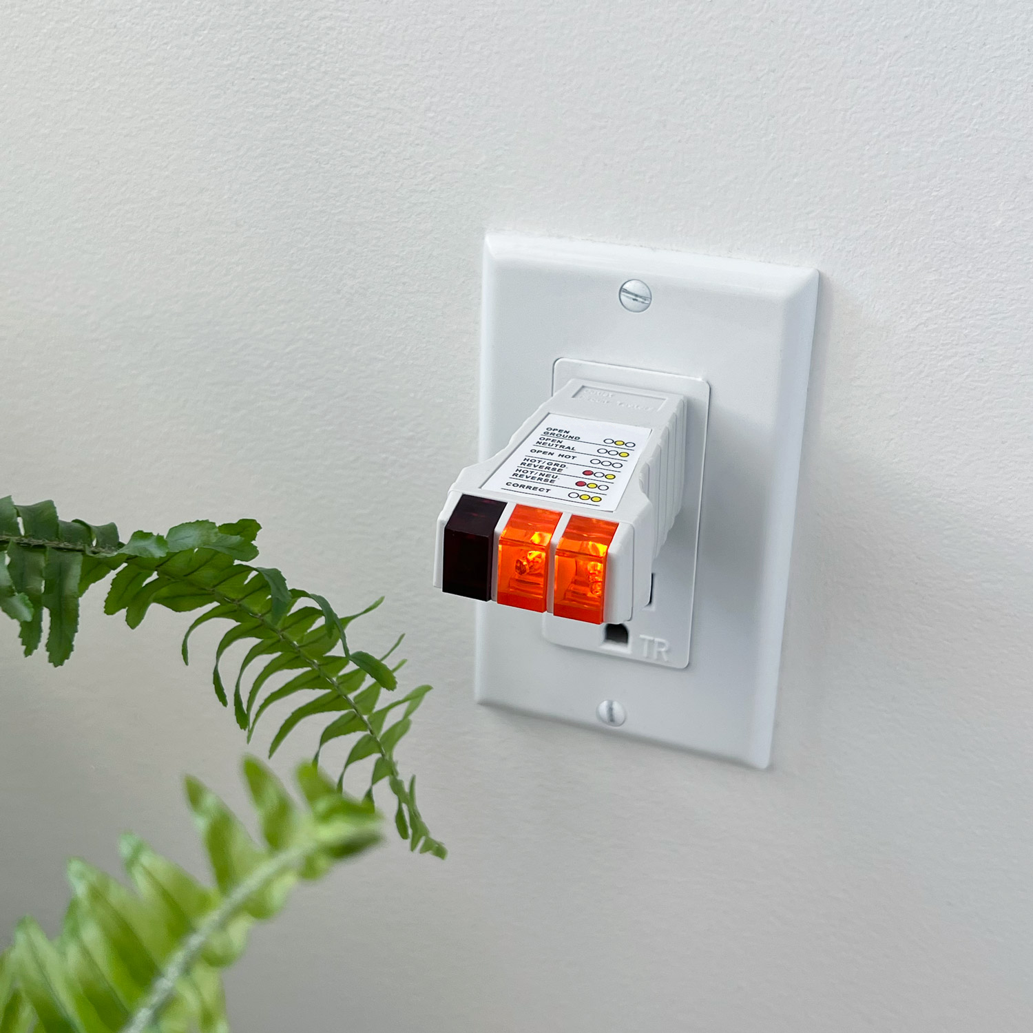 How To Use Your: Outlet Checker