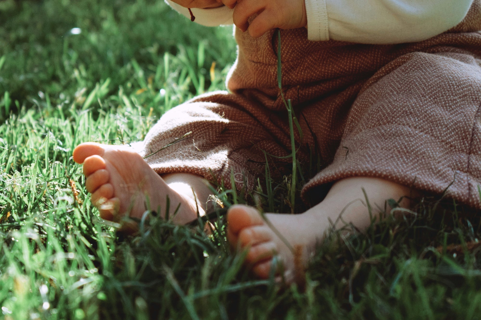 Is Grounding Safe for Babies? What the Research (and Parents) Say