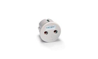 european_outlet_adapter_front_1